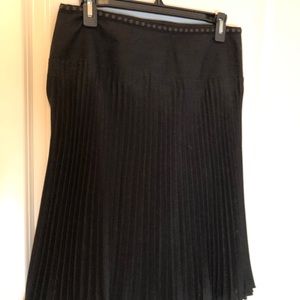 Ann Taylor pleated skirt